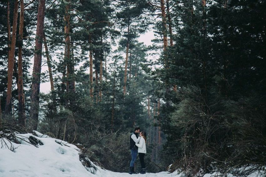preboda nieve, preboda en invierno, reportaje de preboda, Ruben Mejias fotografo