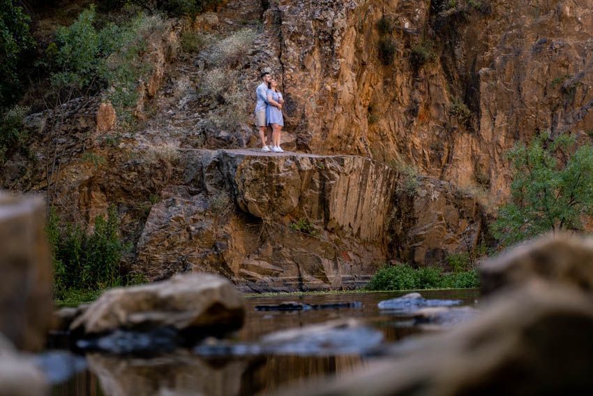unas fotos de preboda en el campo, reportaje de preboda, ruben mejias fotografo
