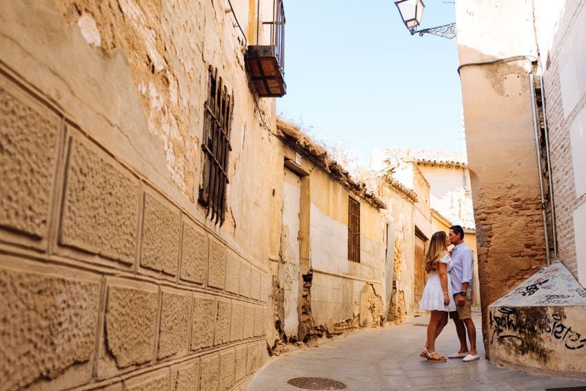 fotos de preboda en Toledo, puesta de sol en Toledo, preboda en ciudad, ruben Mejias fotografo, fotografo de bodas Toledo