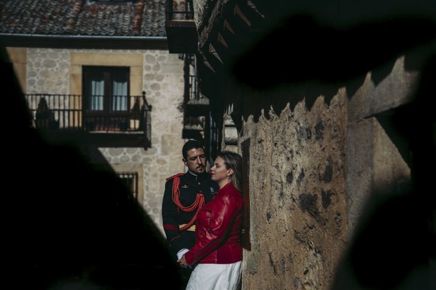 postboda en la nieve, postboda en invierno, postbodas con frio, ruben mejias fotografo de bodas