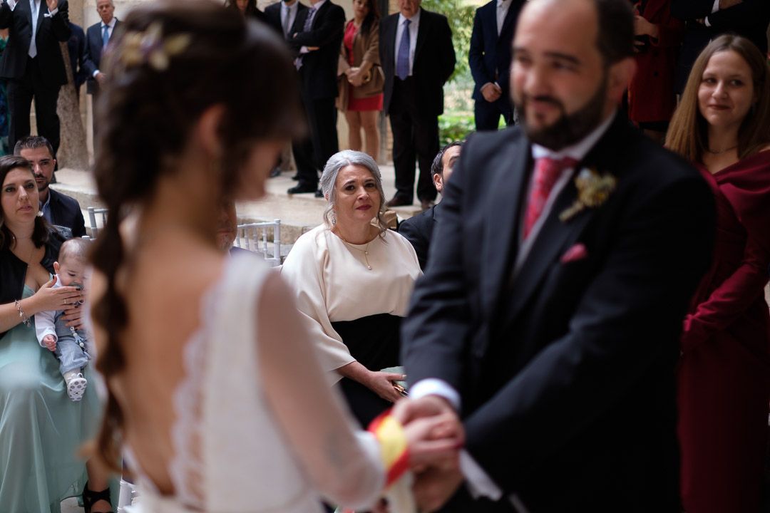 Emoción durante la boda en el Monasterio de Lupiana – Rubén Mejías Fotógrafo